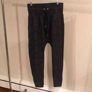 Lorna Jane harem pant